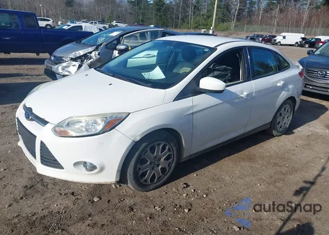 2012 Ford Focus Se из США, поврежденный, VIN 1FAHP3F20CL336247